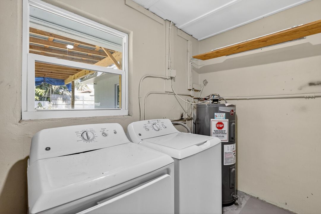 Active With Contract: $425,000 (3 beds, 2 baths, 1312 Square Feet)