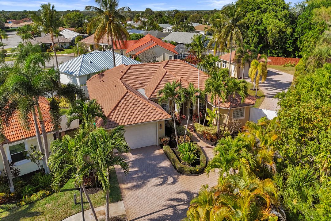 待售: $1,100,000 (3 贝兹, 2 浴室, 2363 平方英尺)