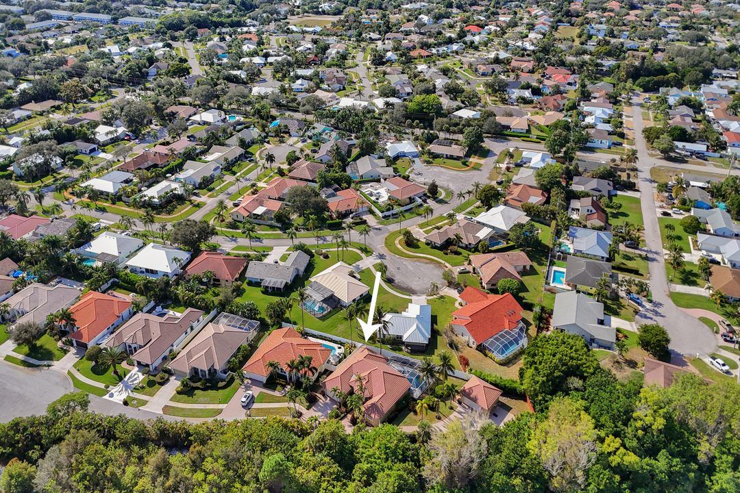 待售: $1,100,000 (3 贝兹, 2 浴室, 2363 平方英尺)