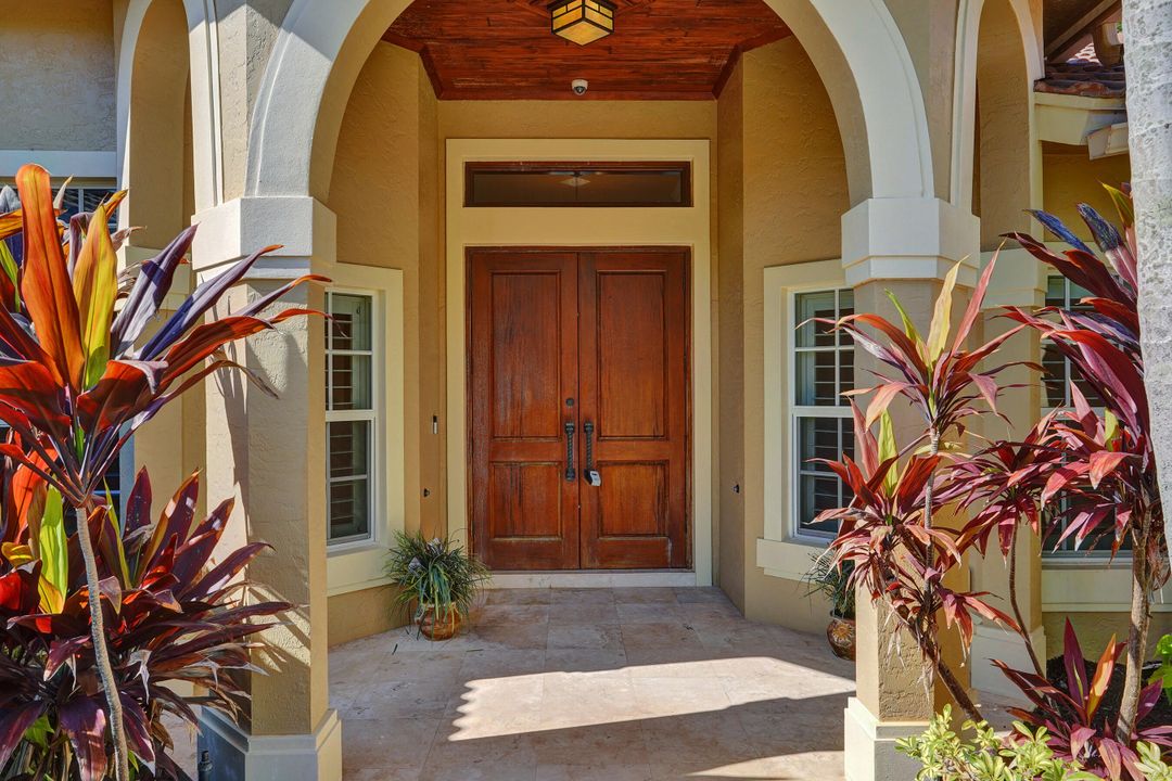 待售: $1,100,000 (3 贝兹, 2 浴室, 2363 平方英尺)