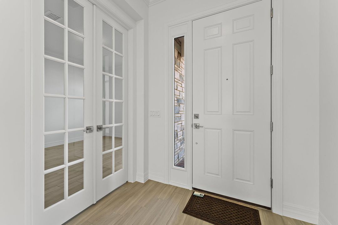 For Rent: $6,000 (5 beds, 3 baths, 3427 Square Feet)