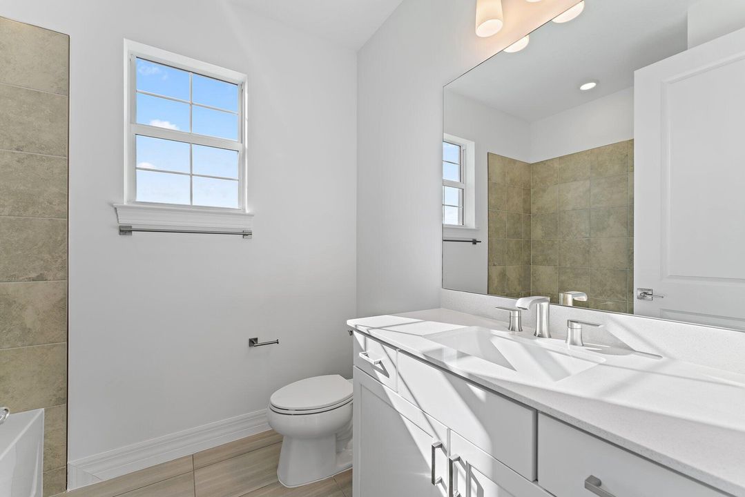 For Rent: $6,000 (5 beds, 3 baths, 3427 Square Feet)