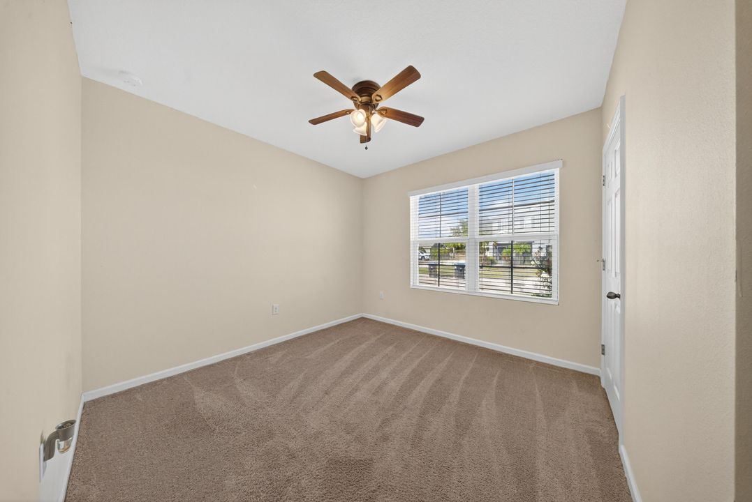 For Sale: $313,000 (4 beds, 2 baths, 1830 Square Feet)