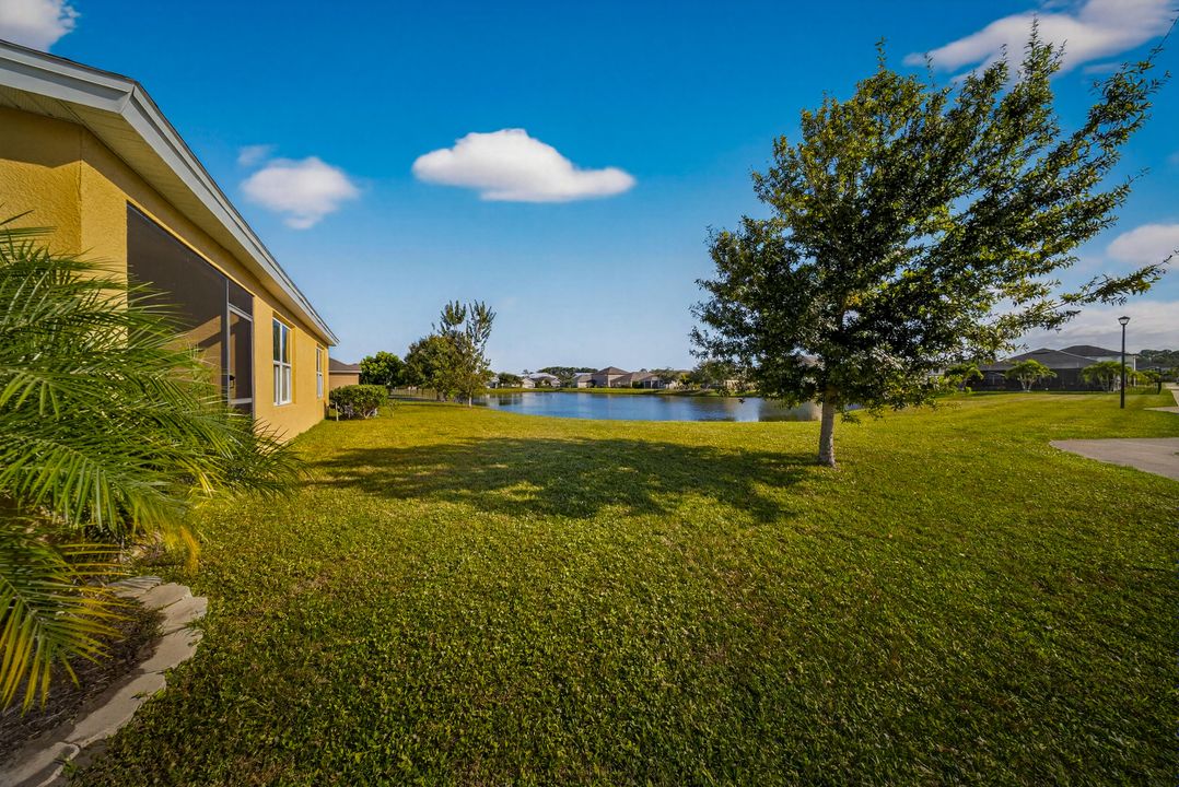 For Sale: $313,000 (4 beds, 2 baths, 1830 Square Feet)