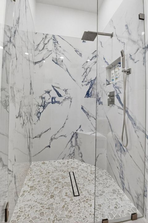 На продажу: $1,700,000 (4 спален, 4 ванн, 3508 Квадратных фут)