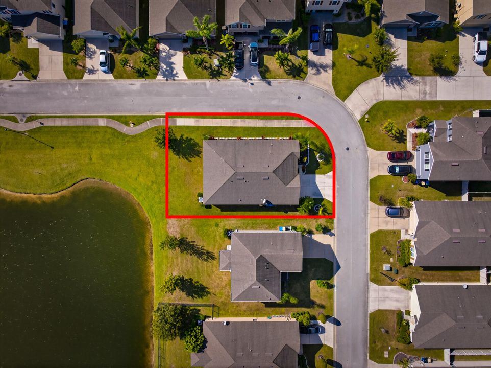 For Sale: $313,000 (4 beds, 2 baths, 1830 Square Feet)