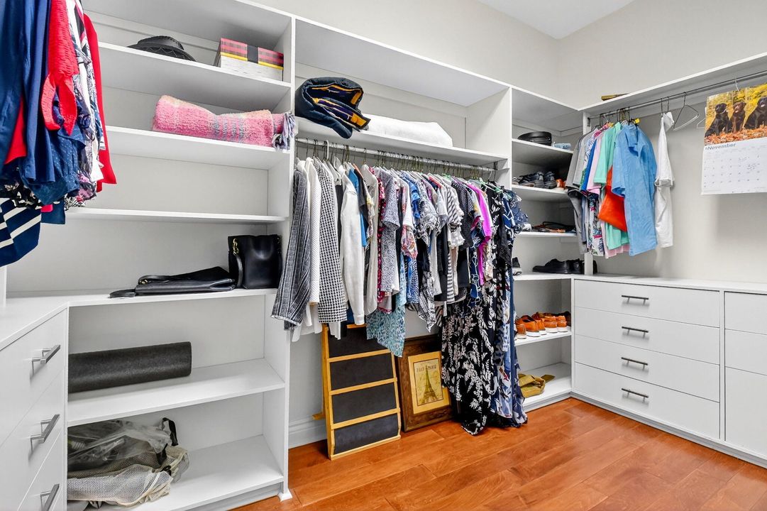 На продажу: $1,700,000 (4 спален, 4 ванн, 3508 Квадратных фут)