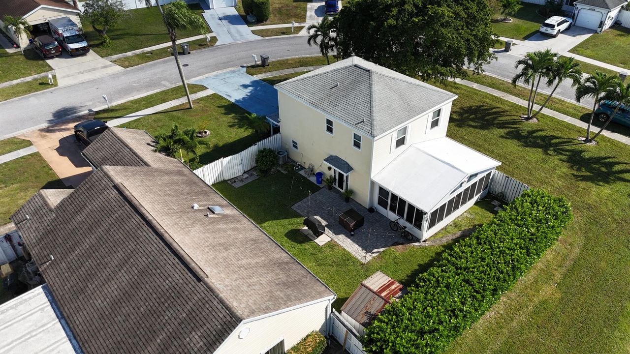 For Sale: $460,000 (3 beds, 2 baths, 1415 Square Feet)