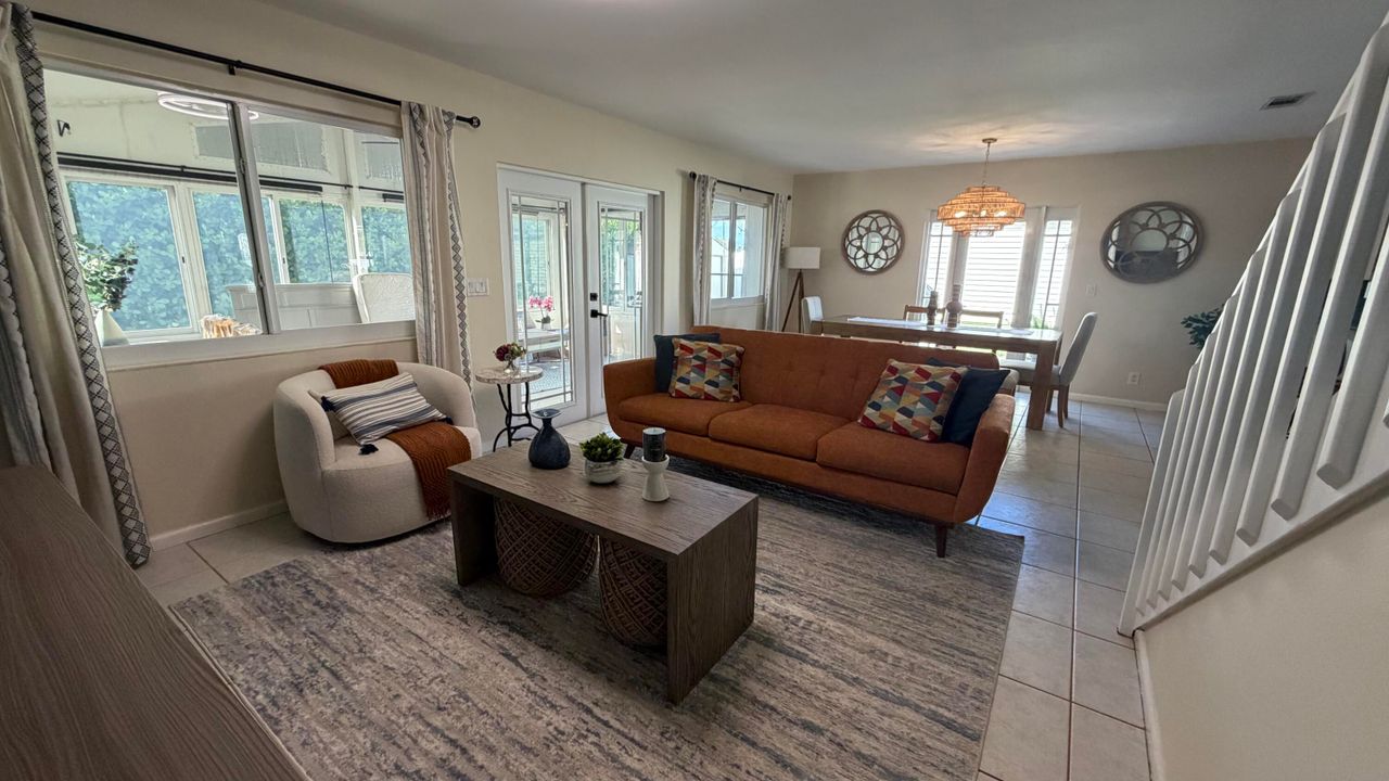 For Sale: $460,000 (3 beds, 2 baths, 1415 Square Feet)