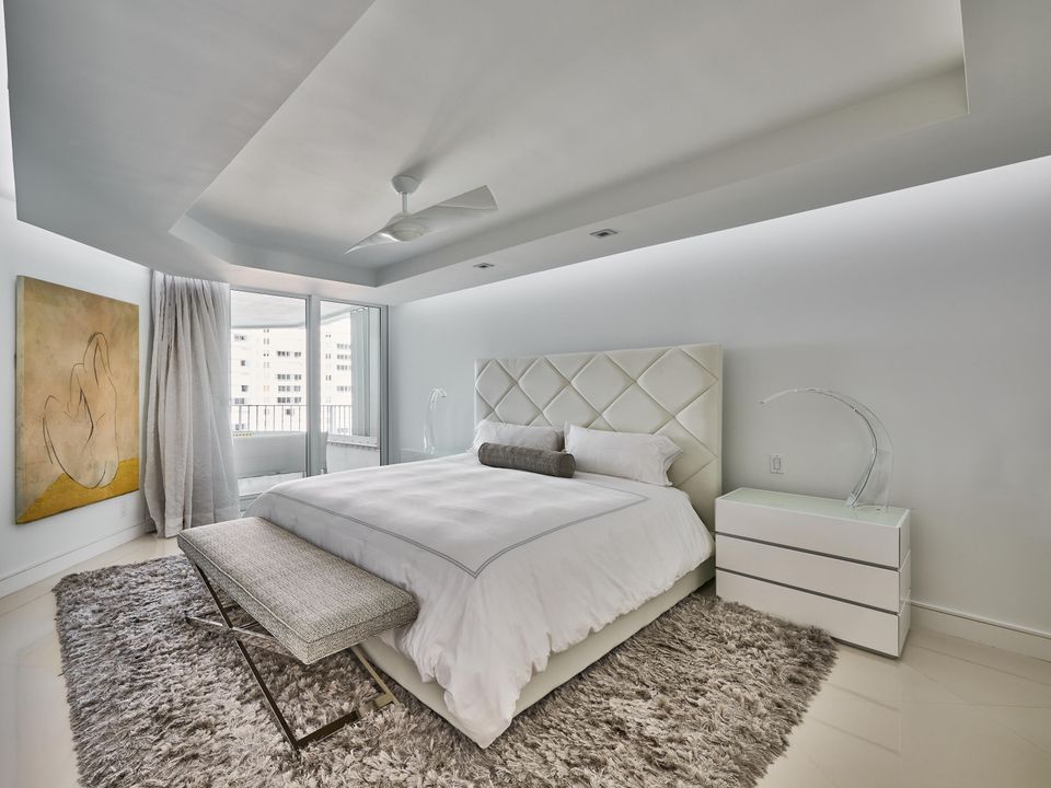 For Sale: $1,750,000 (2 beds, 2 baths, 1448 Square Feet)