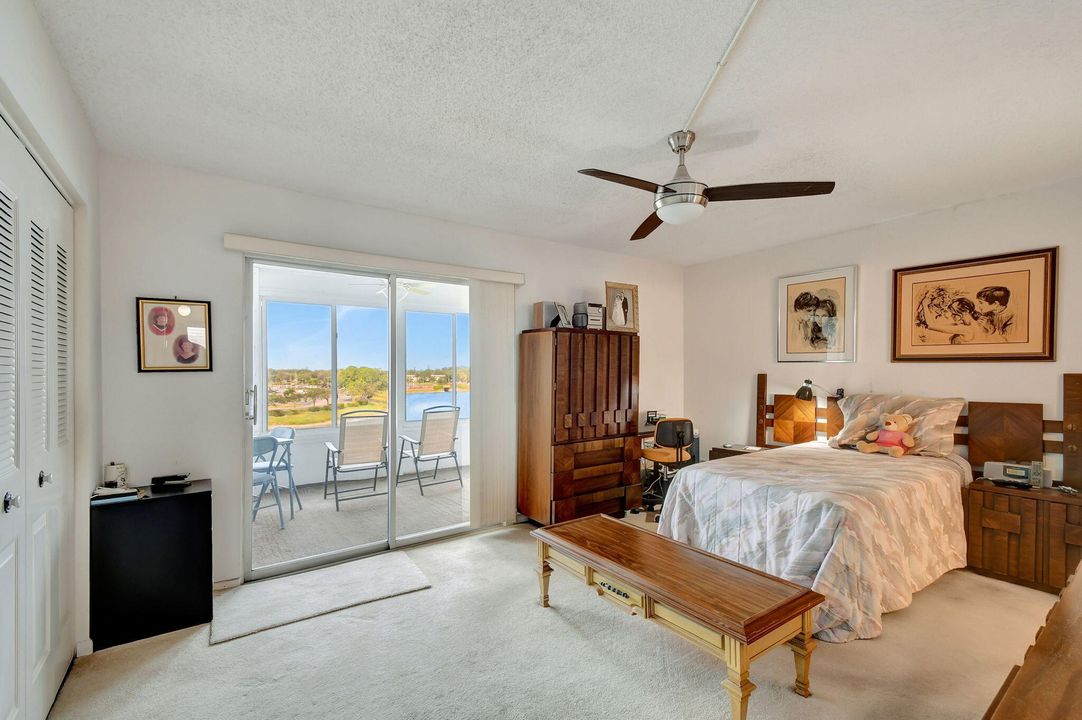 For Sale: $149,900 (1 beds, 1 baths, 702 Square Feet)