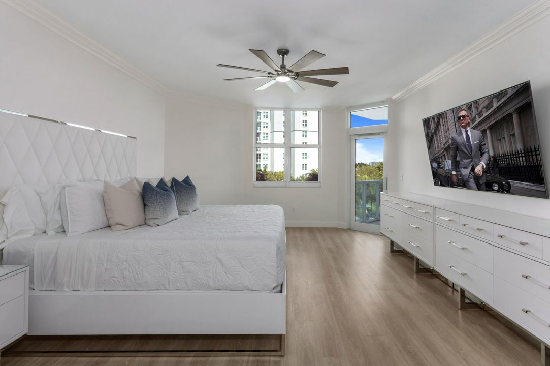 For Sale: $1,450,000 (2 beds, 2 baths, 1986 Square Feet)