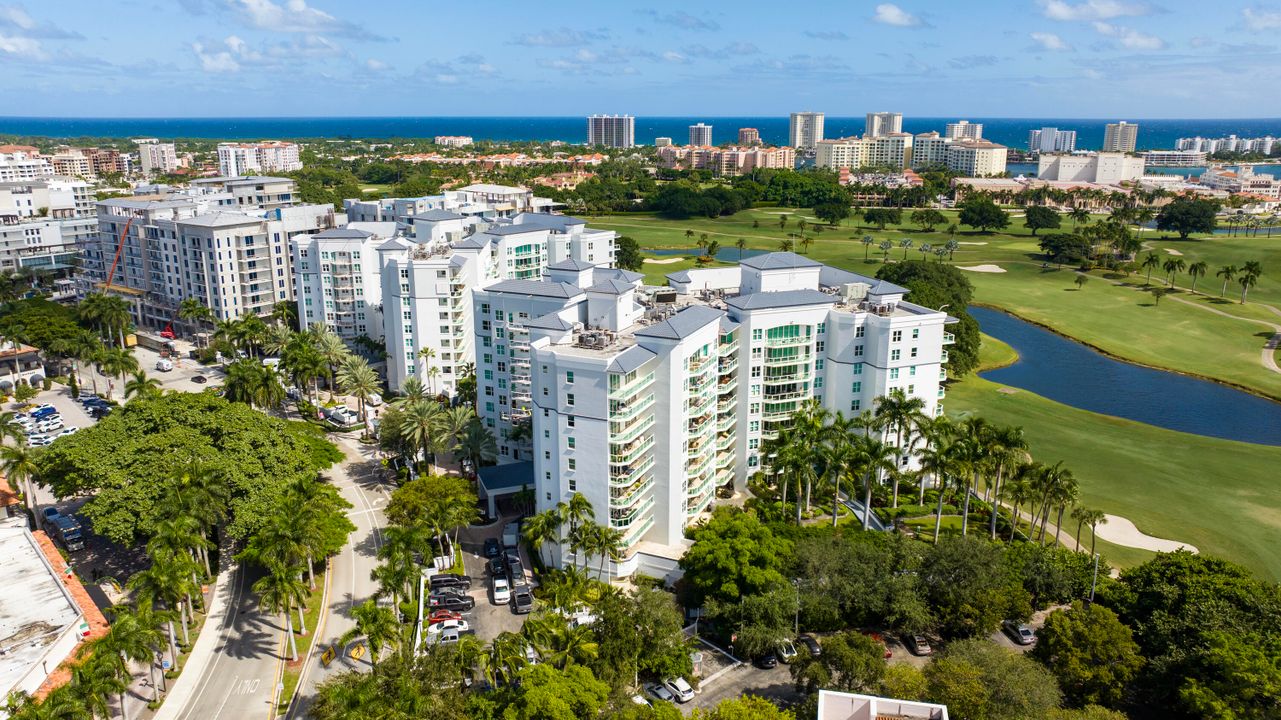 For Sale: $1,450,000 (2 beds, 2 baths, 1986 Square Feet)
