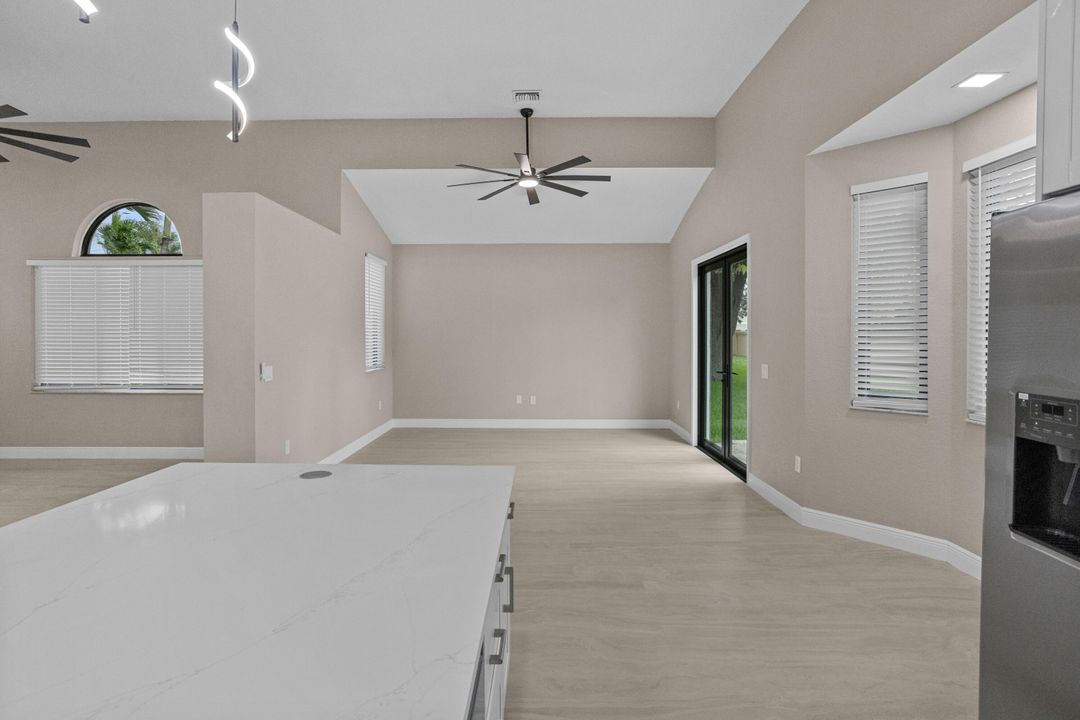 En Renta: $5,200 (3 camas, 2 baños, 1983 Pies cuadrados)