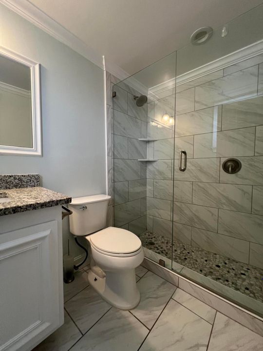 For Rent: $1,695 (1 beds, 1 baths, 720 Square Feet)