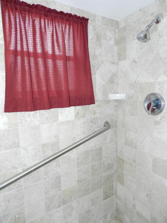 En Venta: $209,900 (2 camas, 2 baños, 1030 Pies cuadrados)