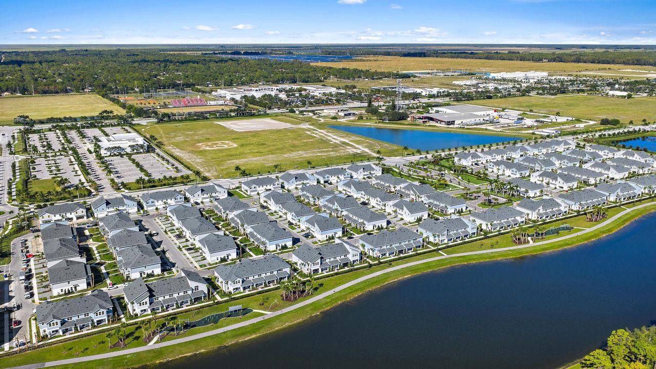 В аренду: $3,500 (4 спален, 2 ванн, 1786 Квадратных фут)