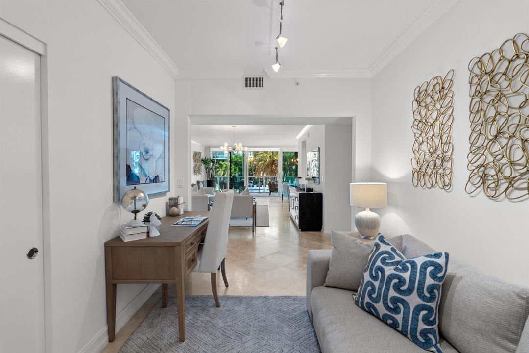 For Sale: $1,395,000 (2 beds, 2 baths, 1986 Square Feet)