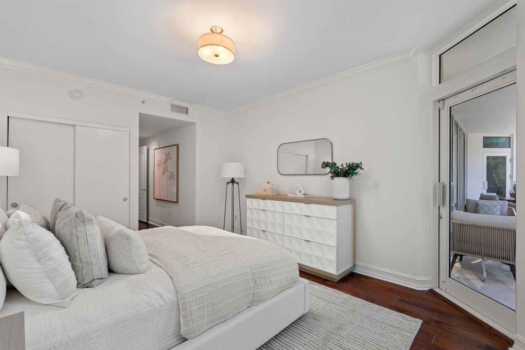 For Sale: $1,395,000 (2 beds, 2 baths, 1986 Square Feet)