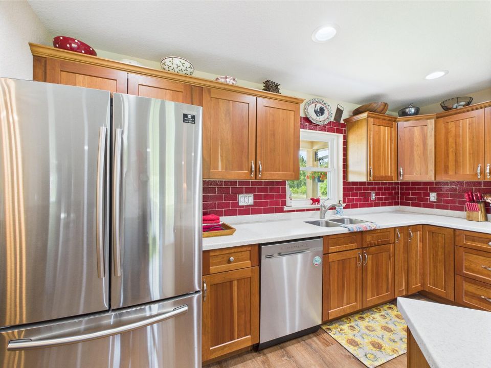 На продажу: $899,000 (3 спален, 3 ванн, 6188 Квадратных фут)