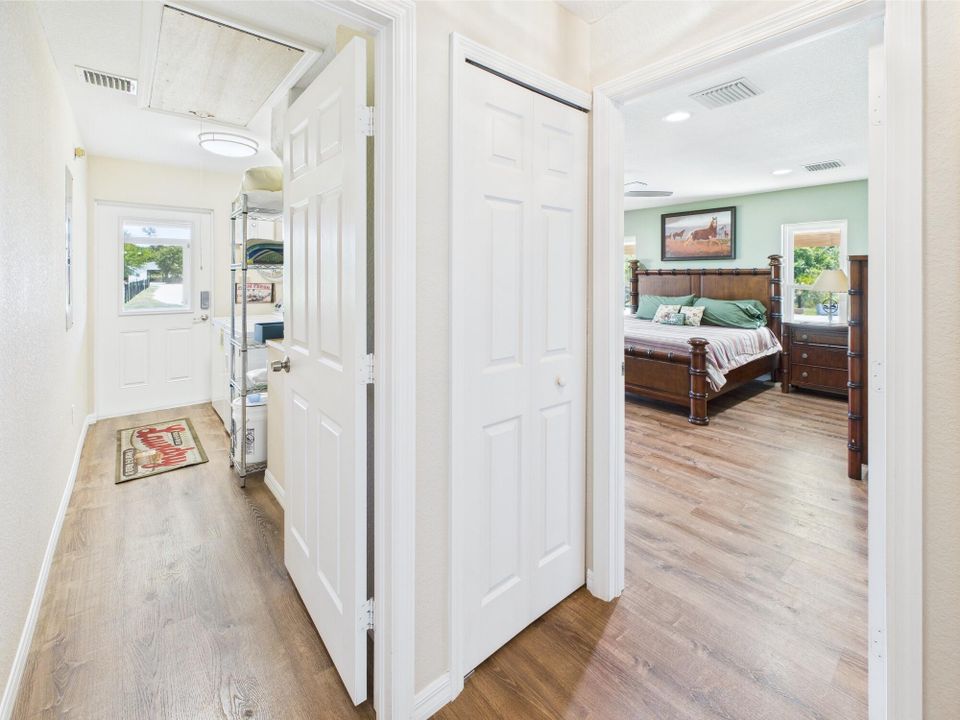 На продажу: $899,000 (3 спален, 3 ванн, 6188 Квадратных фут)