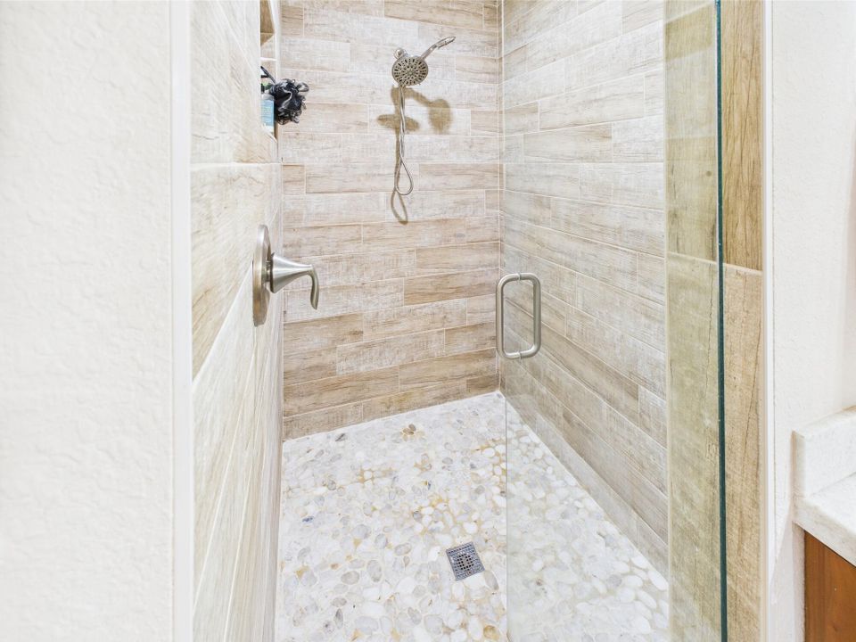 На продажу: $899,000 (3 спален, 3 ванн, 6188 Квадратных фут)