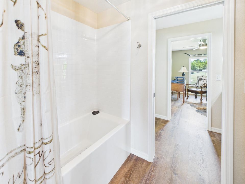 На продажу: $899,000 (3 спален, 3 ванн, 6188 Квадратных фут)