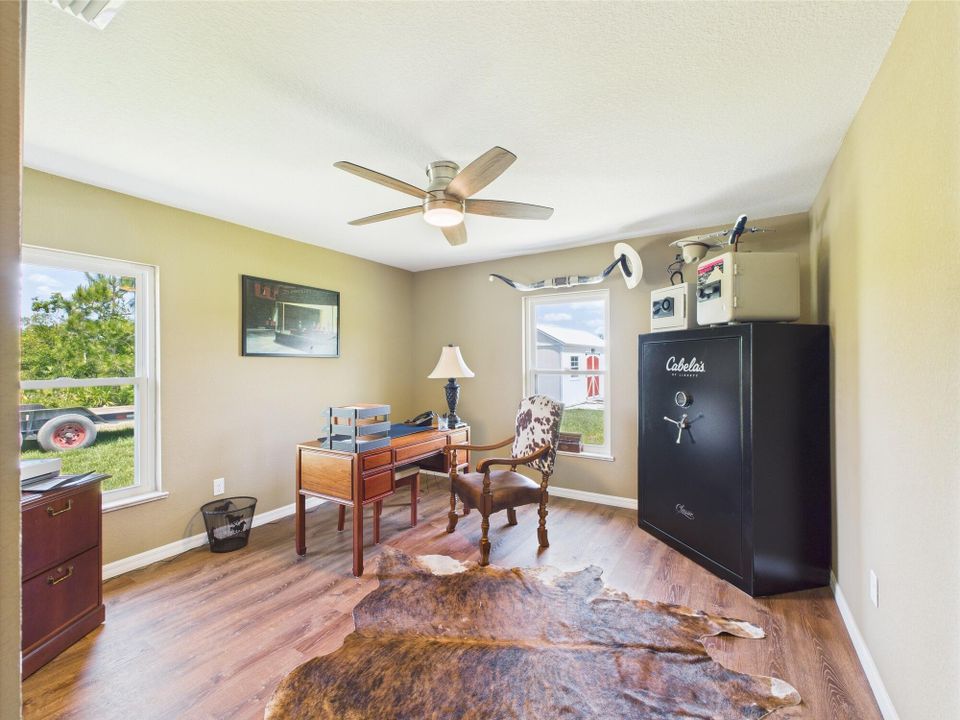 На продажу: $899,000 (3 спален, 3 ванн, 6188 Квадратных фут)