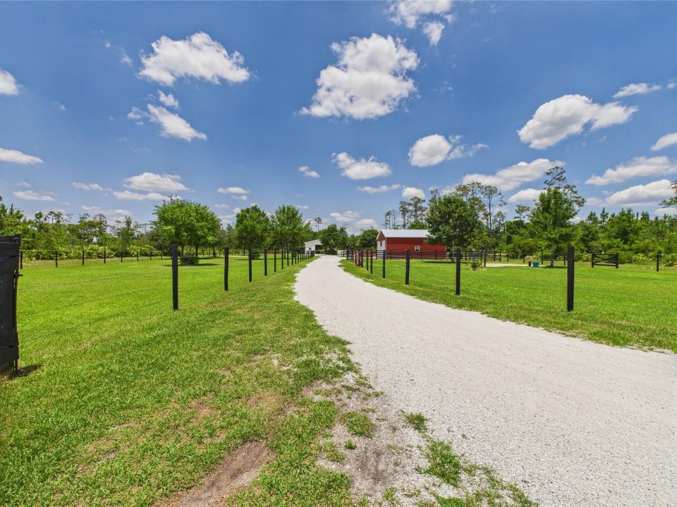 На продажу: $899,000 (3 спален, 3 ванн, 6188 Квадратных фут)