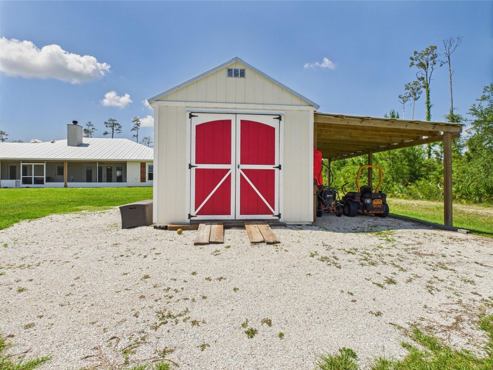 На продажу: $899,000 (3 спален, 3 ванн, 6188 Квадратных фут)