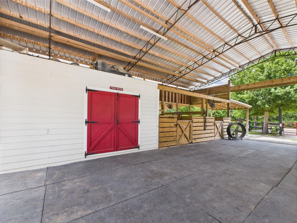 На продажу: $899,000 (3 спален, 3 ванн, 6188 Квадратных фут)