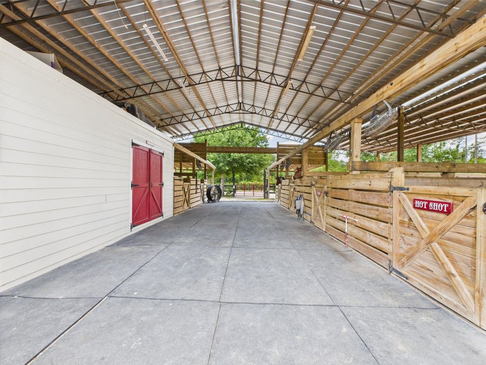 На продажу: $899,000 (3 спален, 3 ванн, 6188 Квадратных фут)