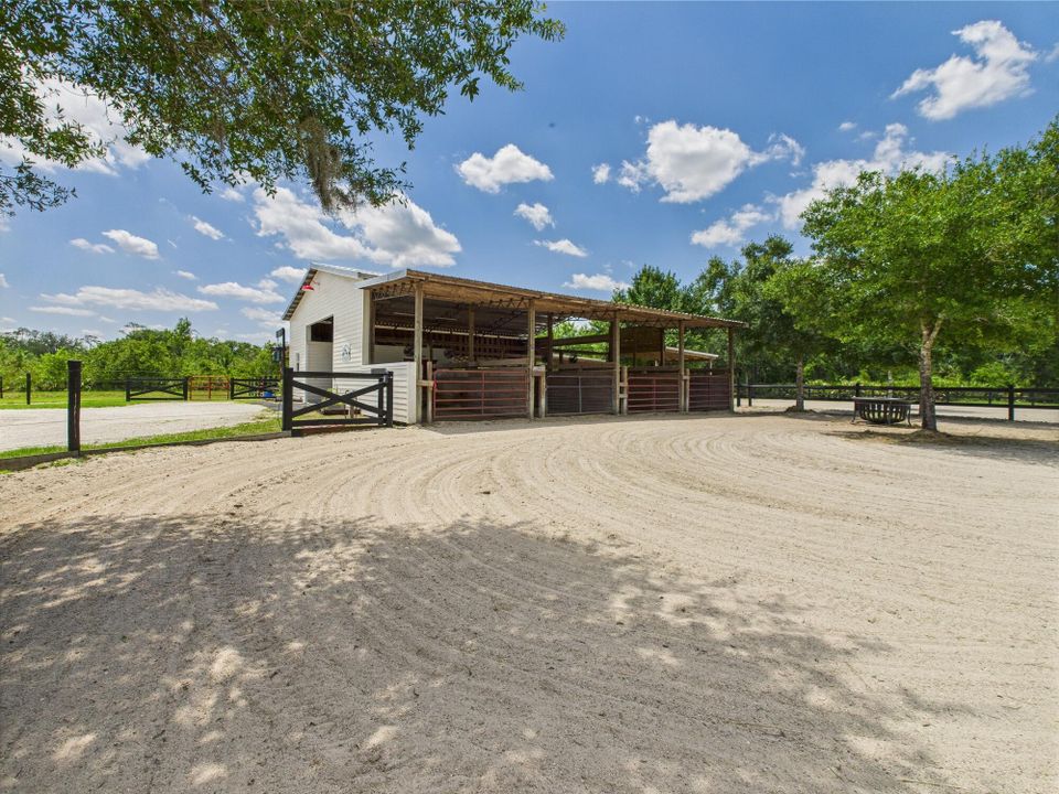 На продажу: $899,000 (3 спален, 3 ванн, 6188 Квадратных фут)