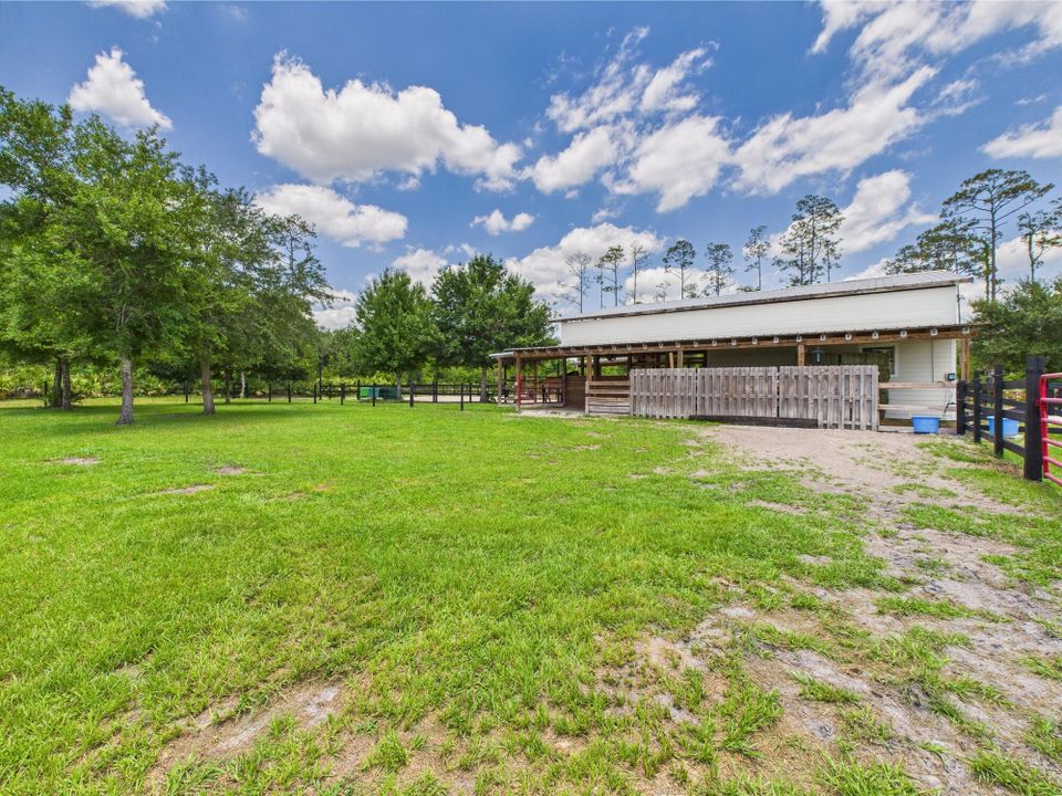 На продажу: $899,000 (3 спален, 3 ванн, 6188 Квадратных фут)