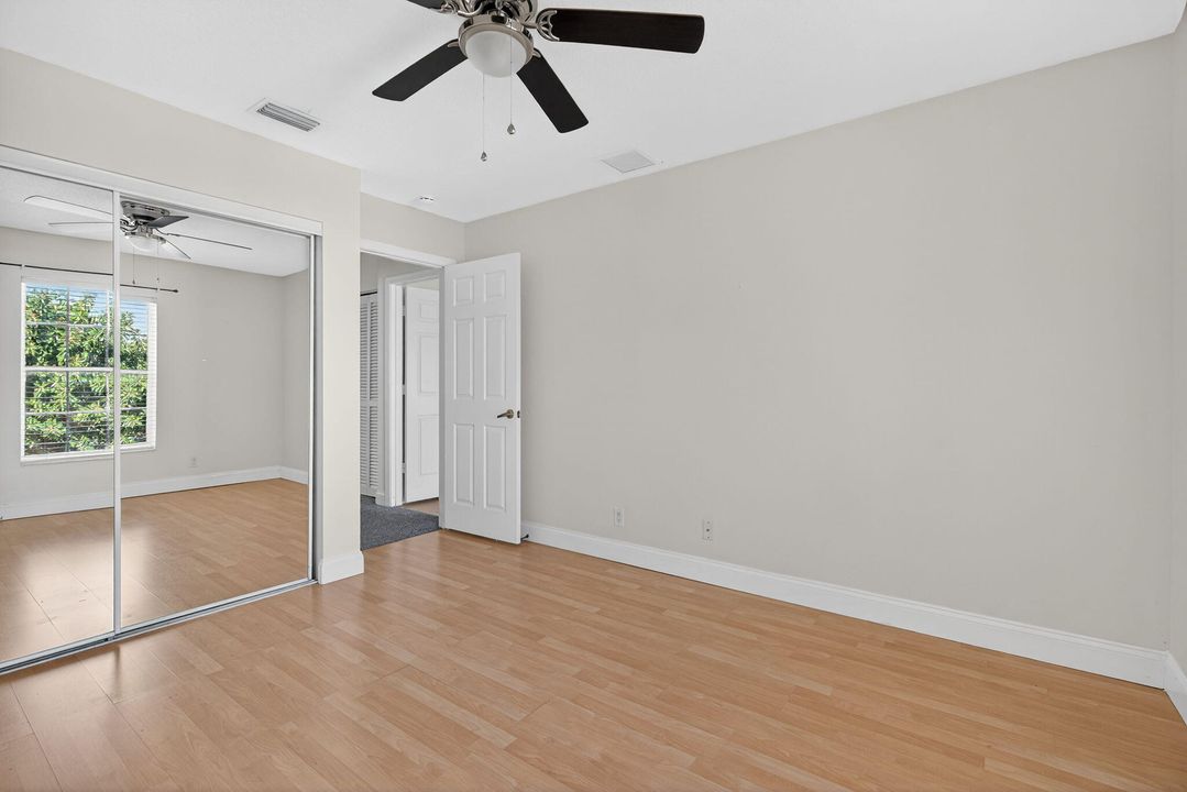 En Renta: $4,000 (4 camas, 2 baños, 2150 Pies cuadrados)