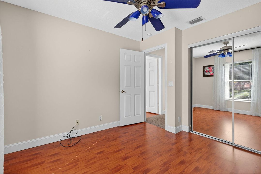 En Renta: $4,000 (4 camas, 2 baños, 2150 Pies cuadrados)