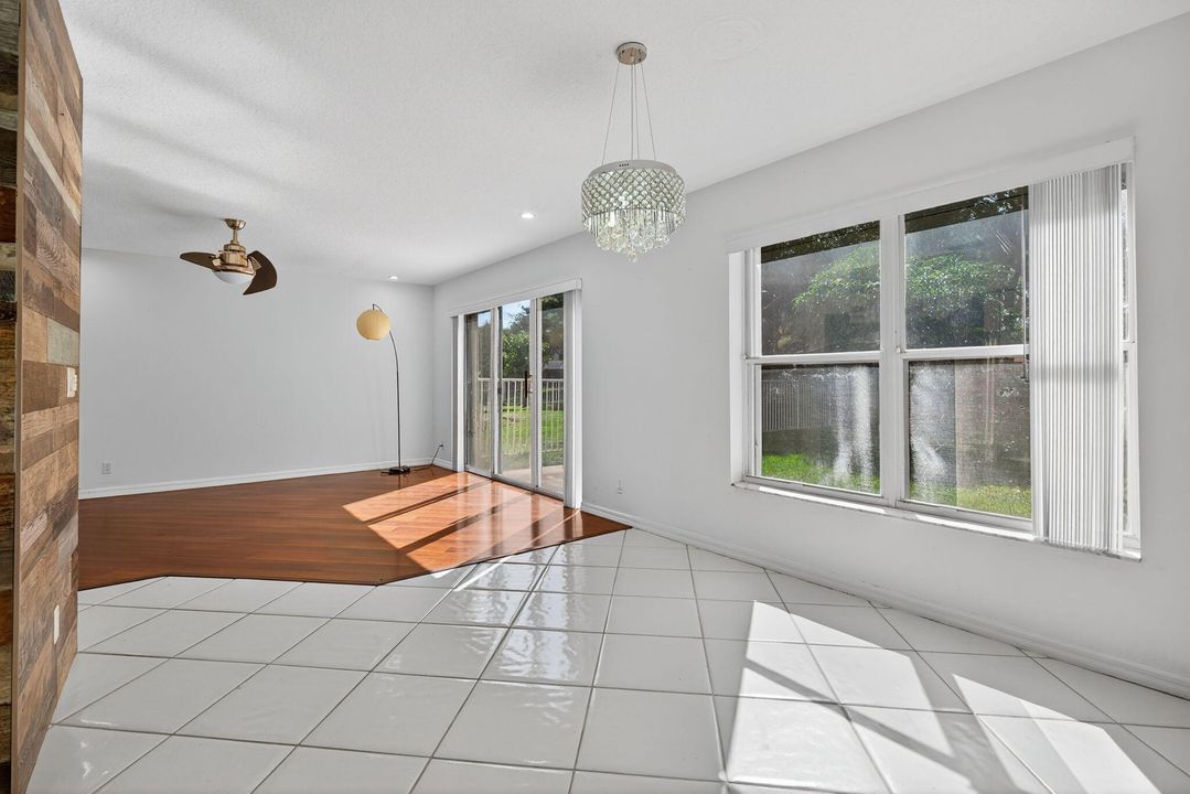 En Renta: $4,000 (4 camas, 2 baños, 2150 Pies cuadrados)