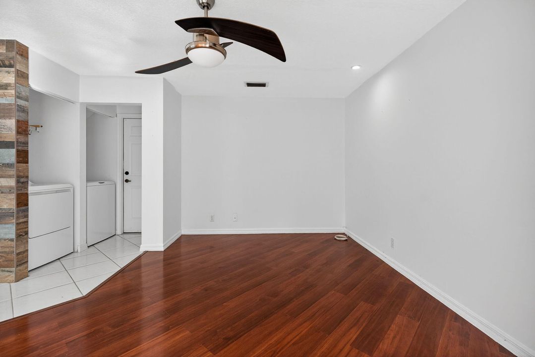 En Renta: $4,000 (4 camas, 2 baños, 2150 Pies cuadrados)