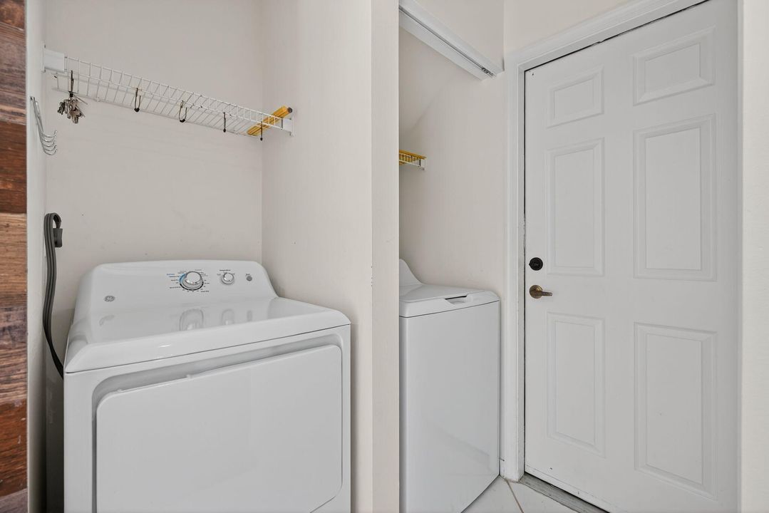 En Renta: $4,000 (4 camas, 2 baños, 2150 Pies cuadrados)