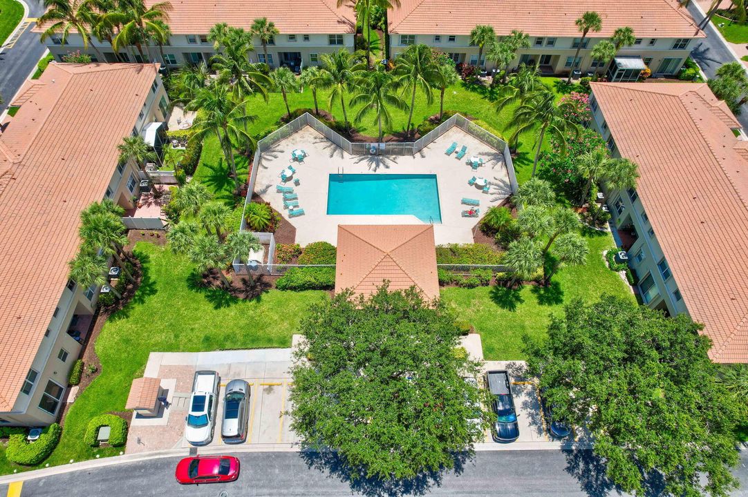 En Renta: $4,000 (4 camas, 2 baños, 2150 Pies cuadrados)