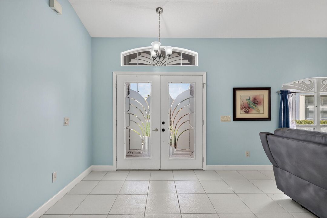 На продажу: $266,900 (2 спален, 2 ванн, 1509 Квадратных фут)