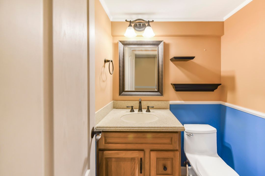 For Sale: $359,000 (3 beds, 2 baths, 1722 Square Feet)