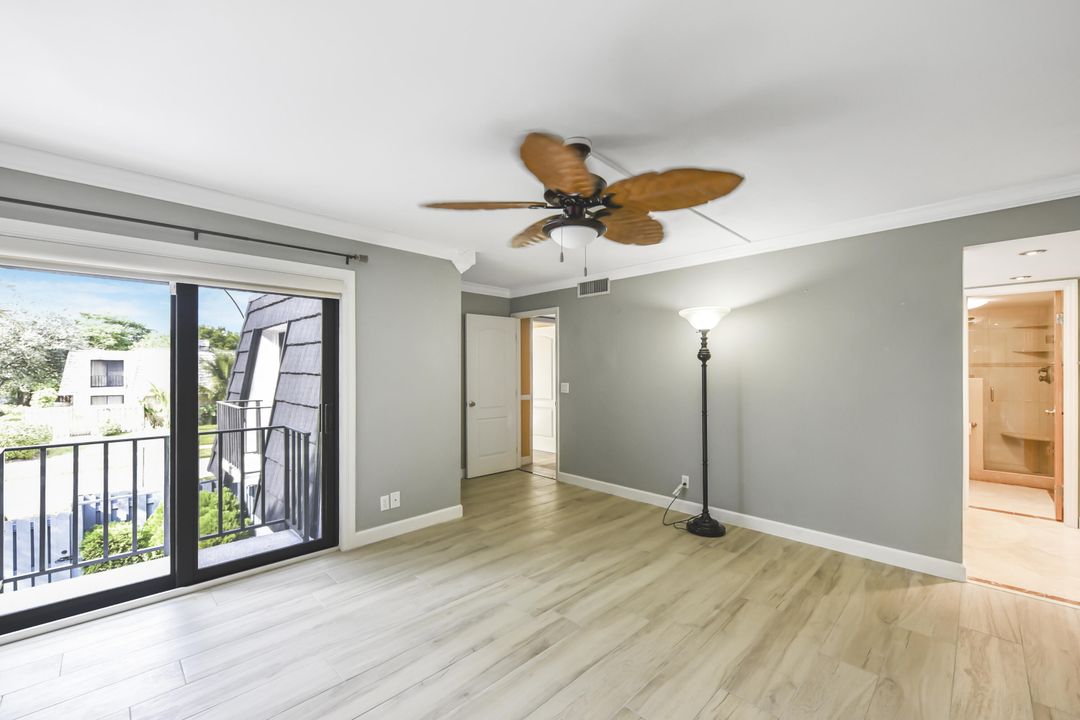 For Sale: $359,000 (3 beds, 2 baths, 1722 Square Feet)