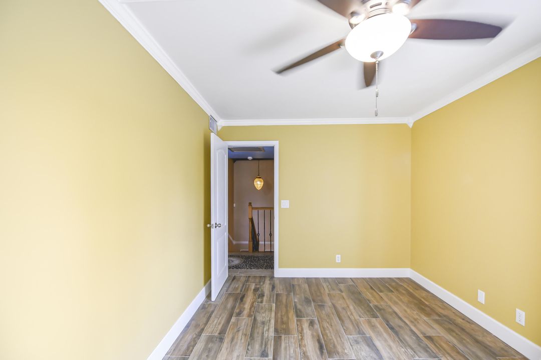 For Sale: $359,000 (3 beds, 2 baths, 1722 Square Feet)