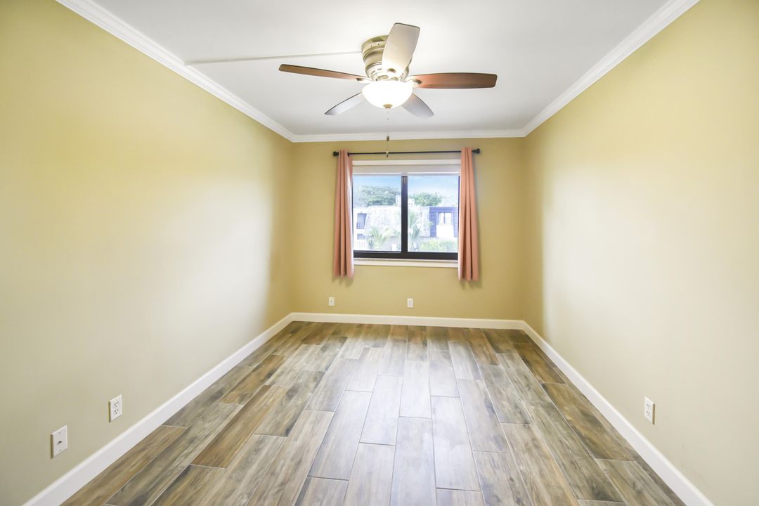 For Sale: $359,000 (3 beds, 2 baths, 1722 Square Feet)