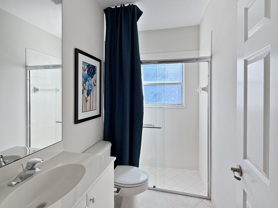 For Sale: $525,000 (3 beds, 2 baths, 2082 Square Feet)