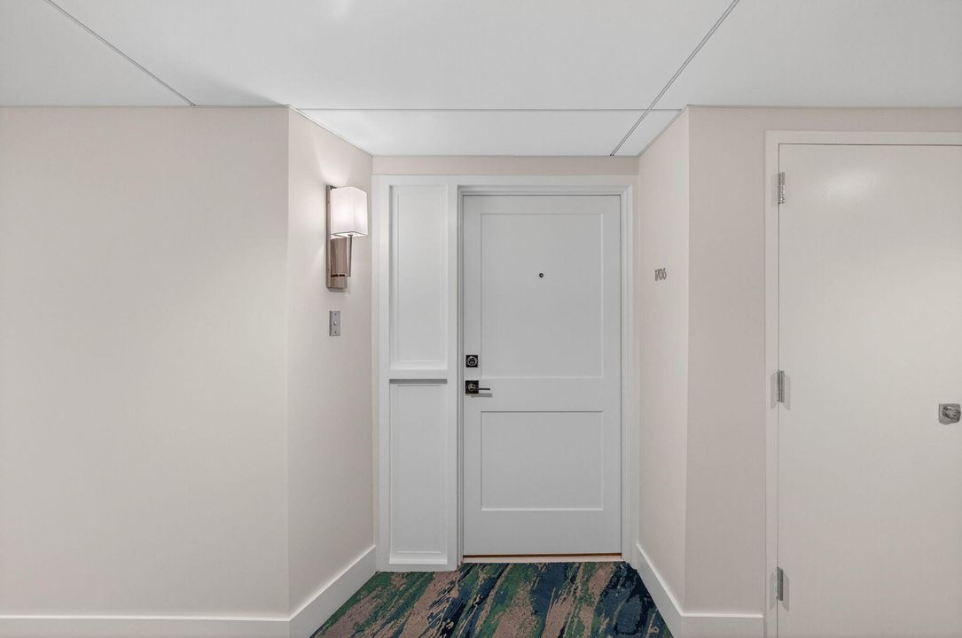 For Sale: $649,000 (2 beds, 2 baths, 1585 Square Feet)