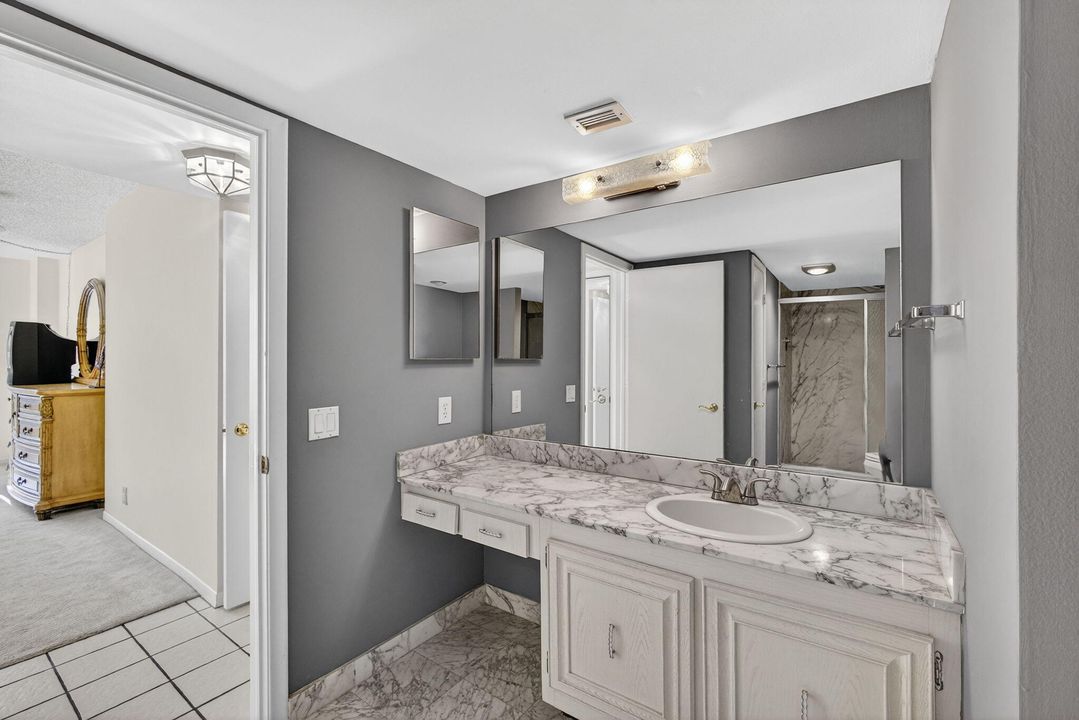 For Sale: $649,000 (2 beds, 2 baths, 1585 Square Feet)