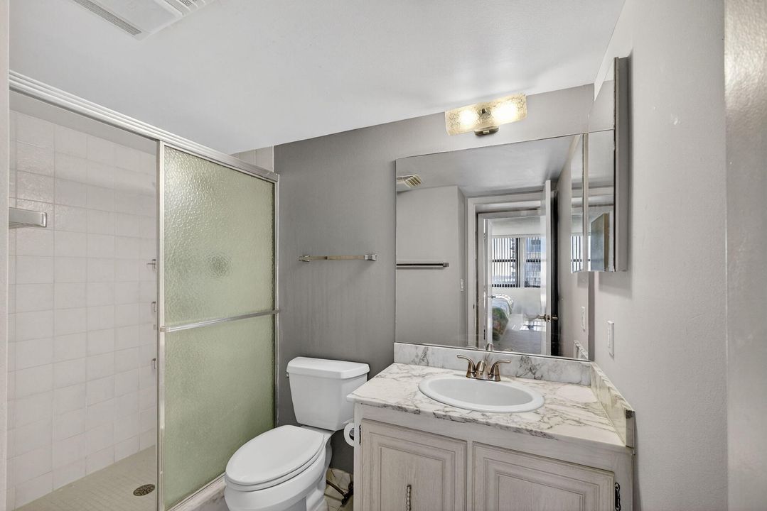 For Sale: $649,000 (2 beds, 2 baths, 1585 Square Feet)