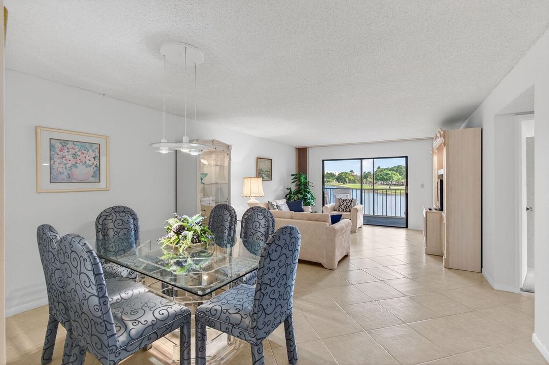 Active With Contract: $145,000 (2 beds, 2 baths, 1220 Square Feet)